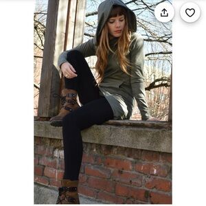 Una plums black nomad dress